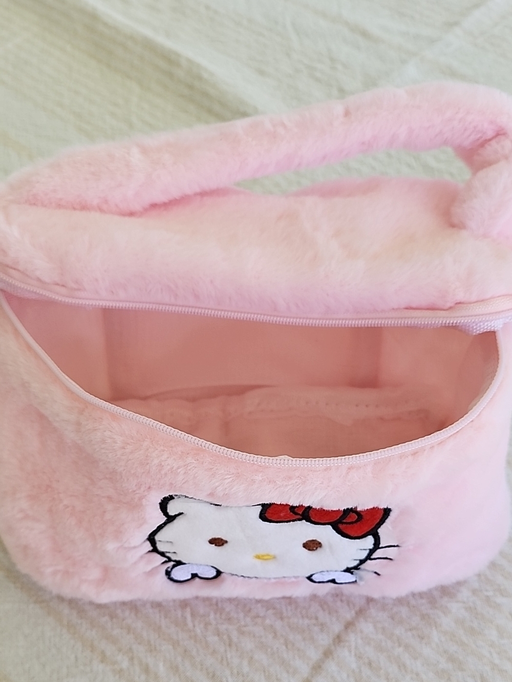 Pink "Plush" Hello Kitty! - Picture 2 of 2
